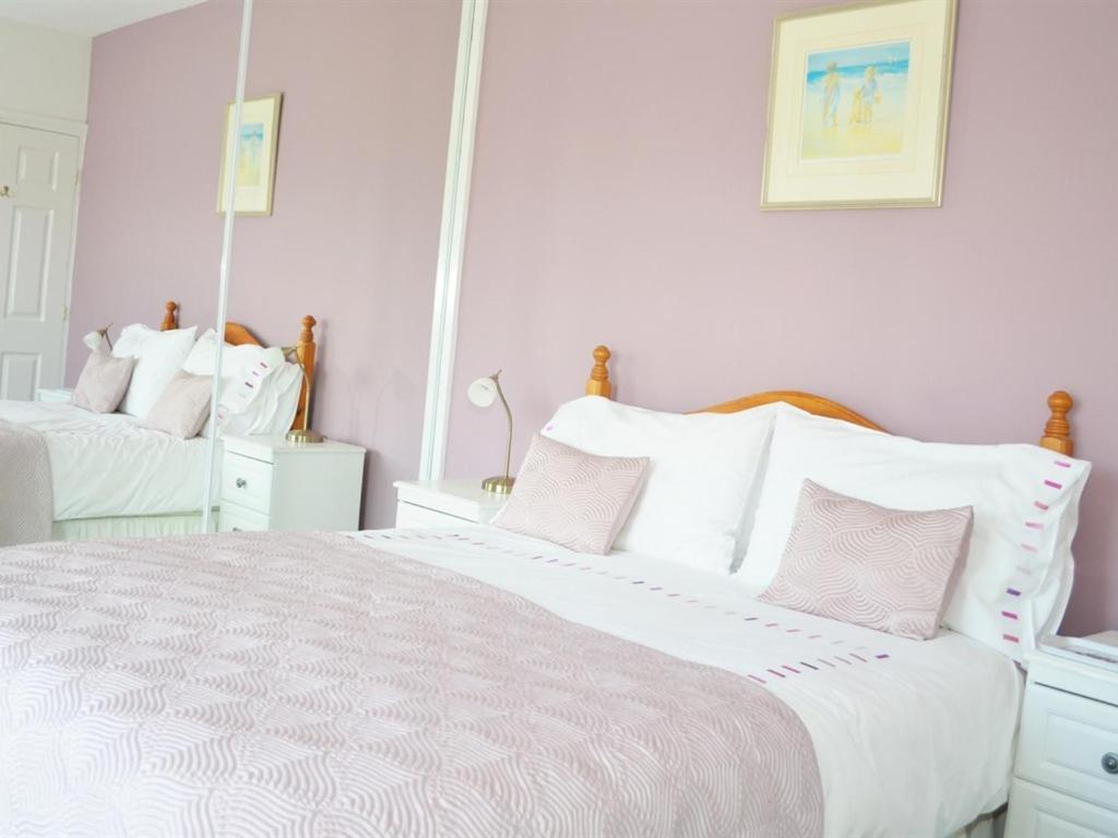 Bed & Breakfast Dove Meadow Denstone
