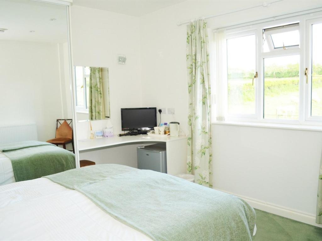 Dove Meadow 5*